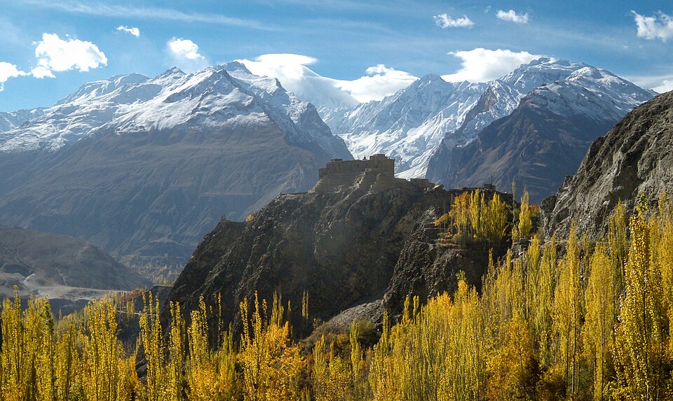 baltit fort from ultar sar trek